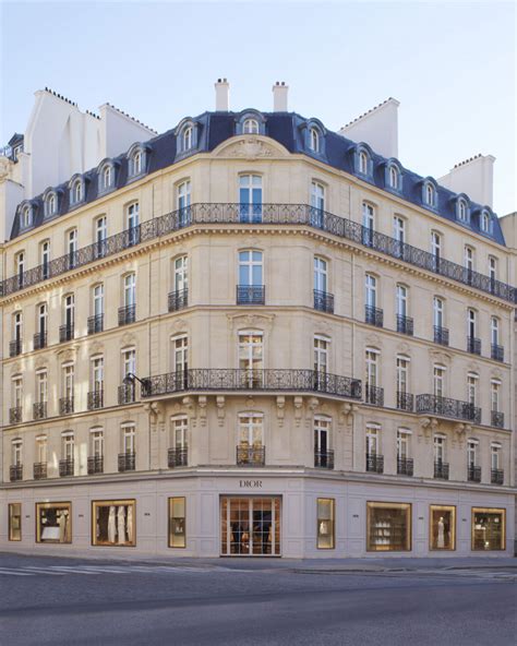 ouverture dior avenue montaigne|Dior 30 montaigne east west.